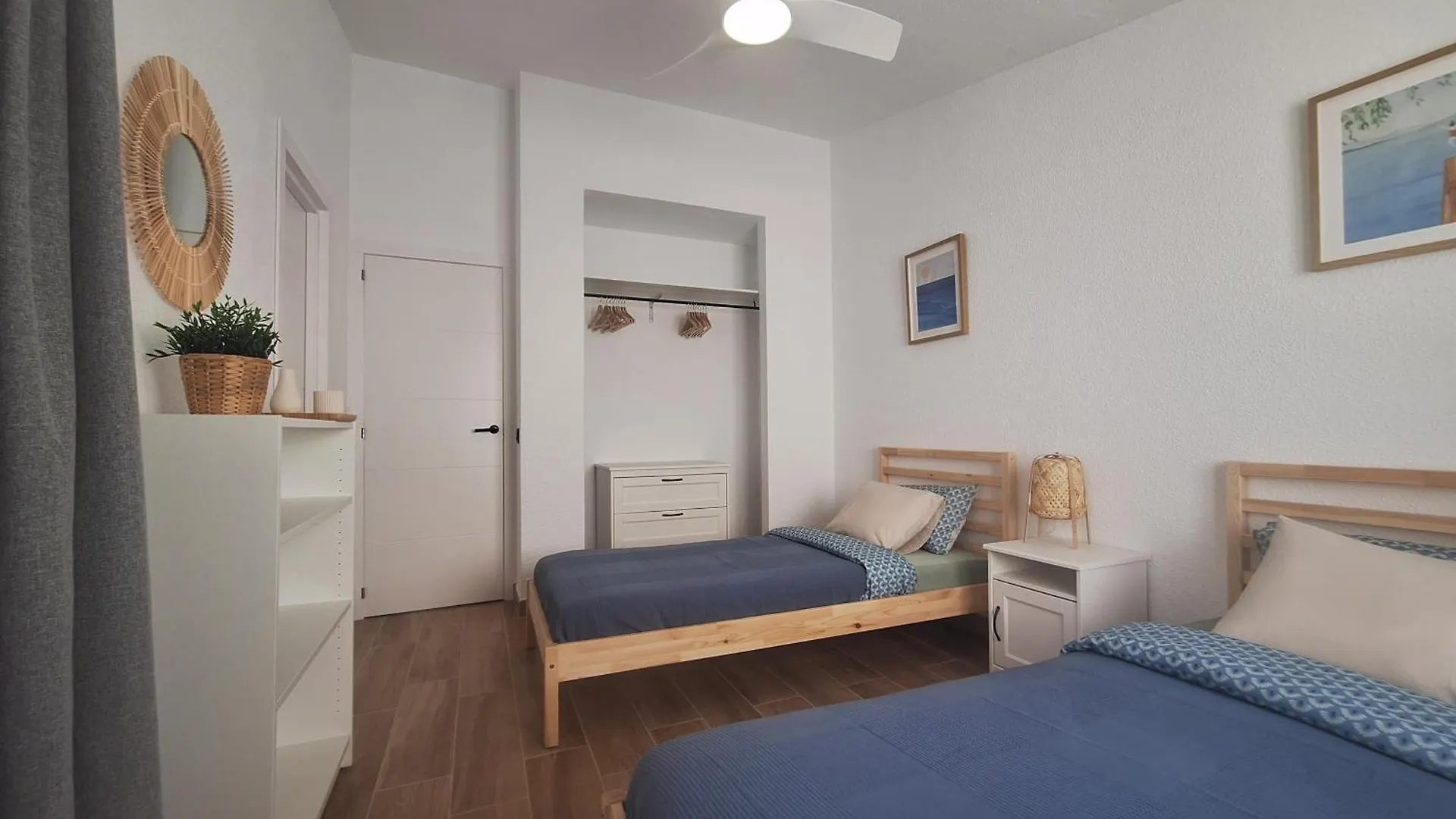 Castle Harbour Atico Duplex 3 Dormitorios 2 Banos Balcon Vista Mar Los Cristianos  Apartment Los Cristianos (Tenerife)